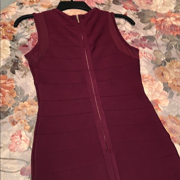 Beautiful marroon bandage dress - Picture 5 of 5